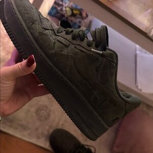 Billie Eilish Air Force 1’s in Sequoia